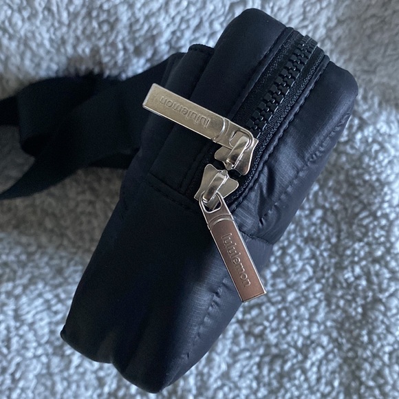 LULULEMON quilted puff belt bag NWT - Picture 6 of 14